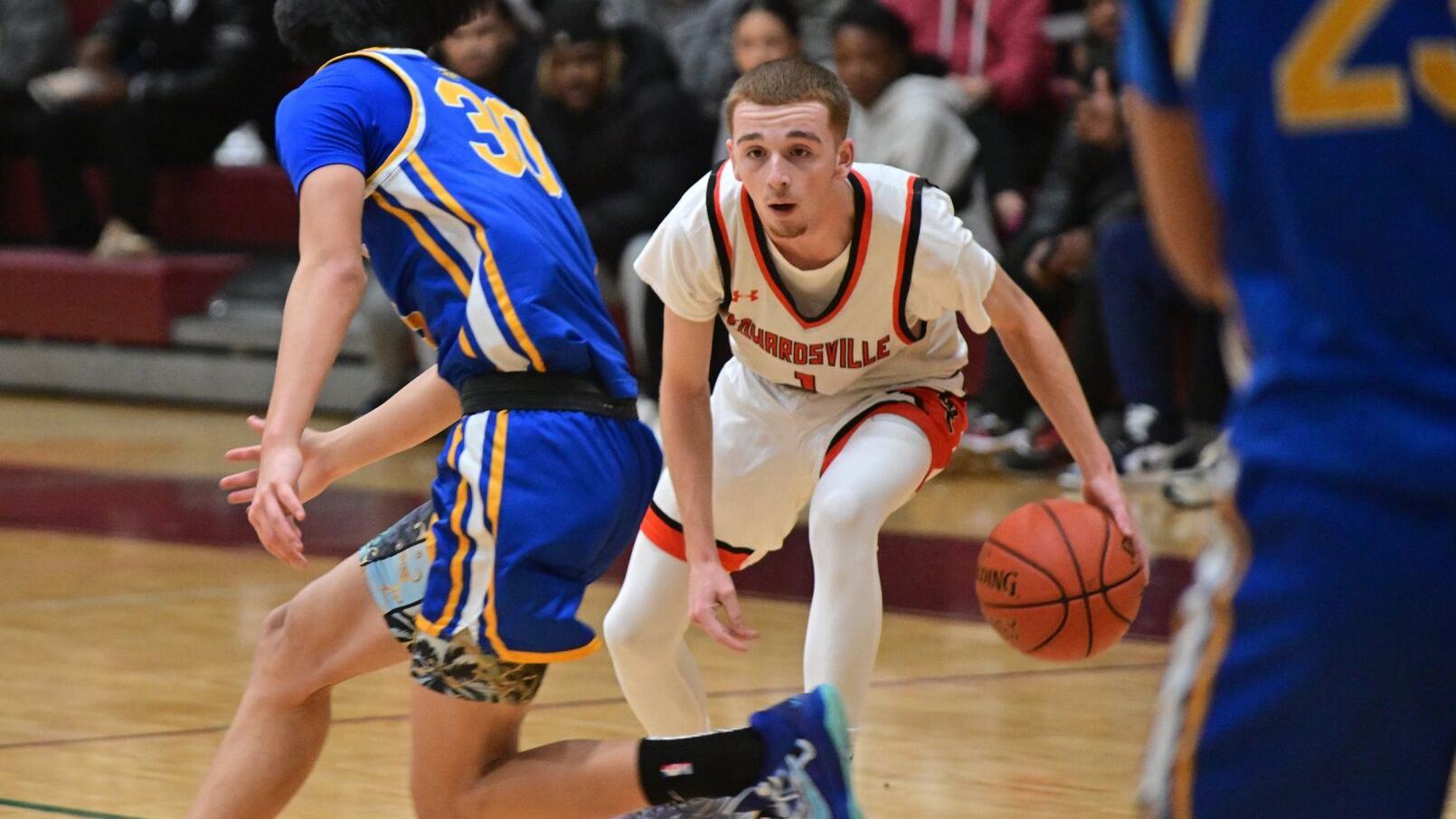 Don Maurer Holiday Invitational, quarterfinal: Edwardsville 66, Francis Howell 40